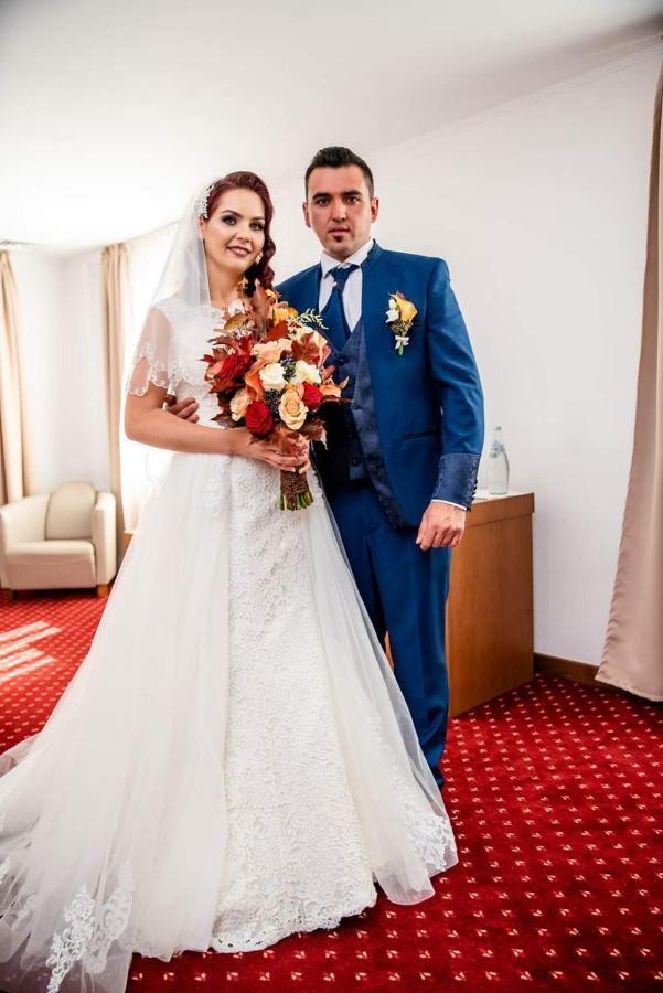 Hotel Dennis Mediaş Zewnętrze zdjęcie